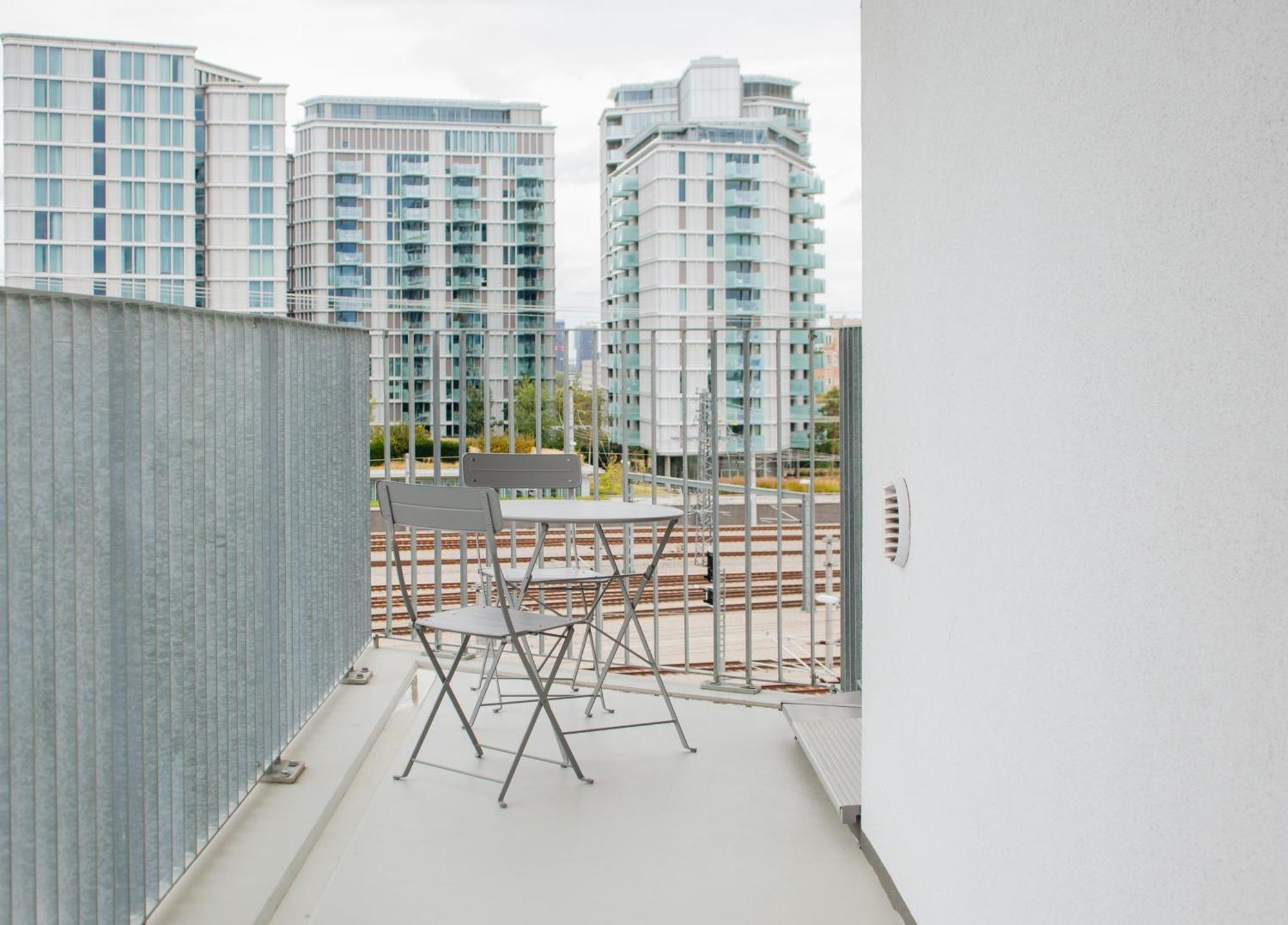 Decorous Cozy City View Suite Viena Exterior foto